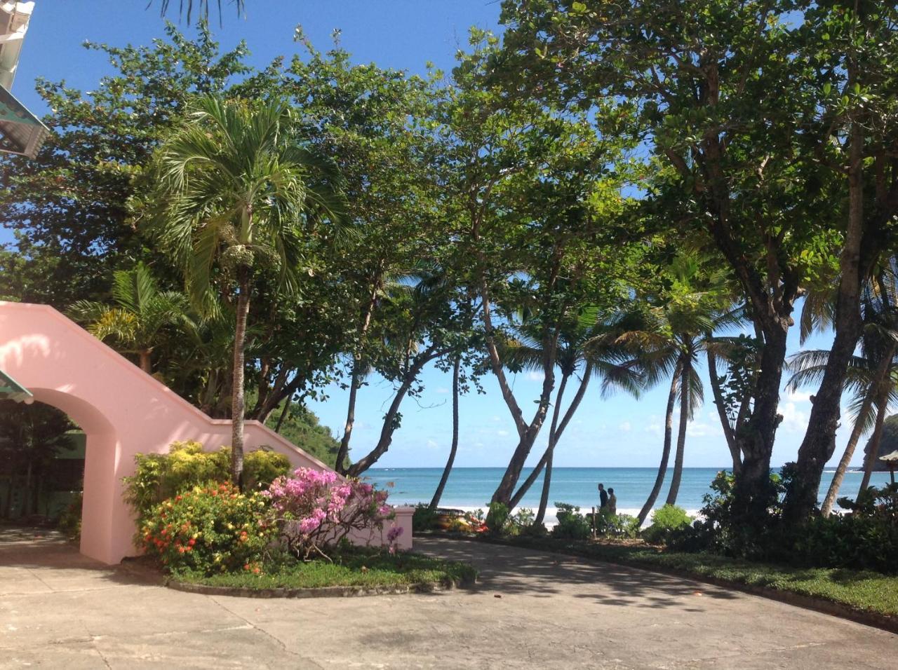 La Sagesse Hotel, Restaurant And Beach Bar Exterior foto